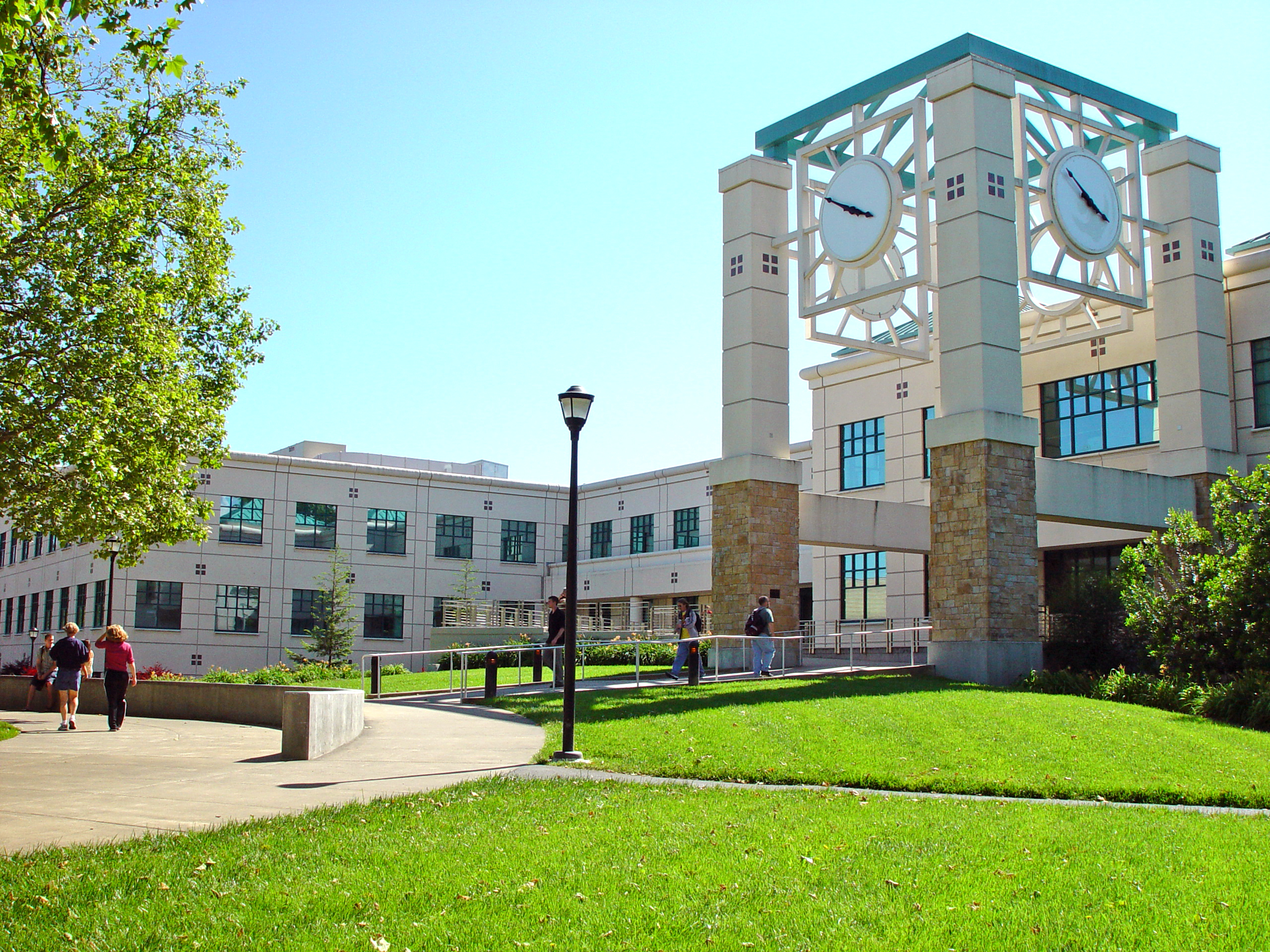 Sonoma State University Ranked No 88 In The West By Forbes Magazine 