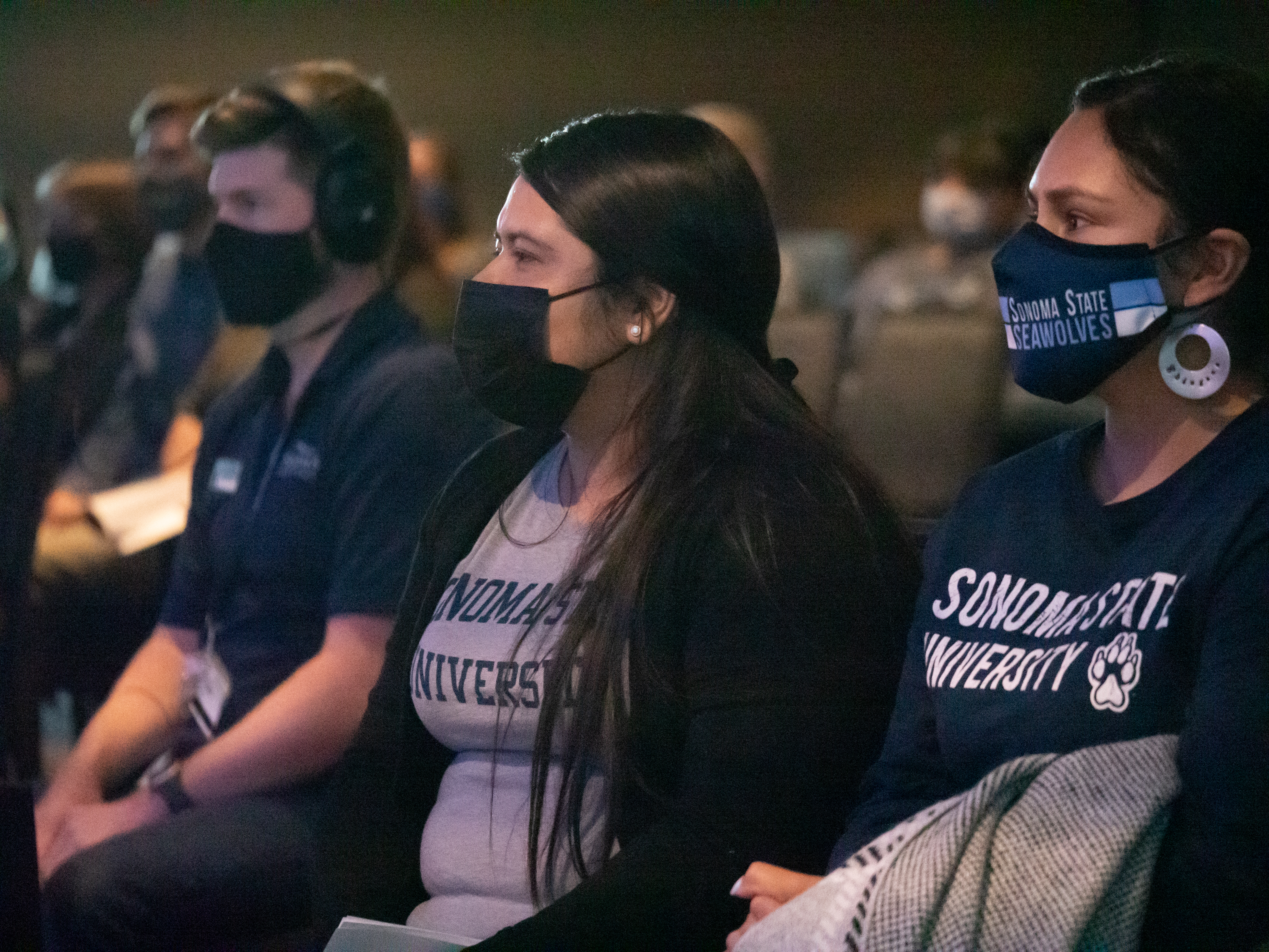 SSU students listen to Chancellor Castro speak at his open forum