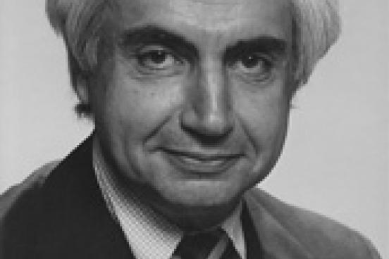 Dr. Peter Diamandopoulos