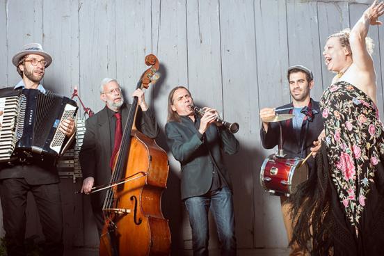Klezmer band the Gonifs