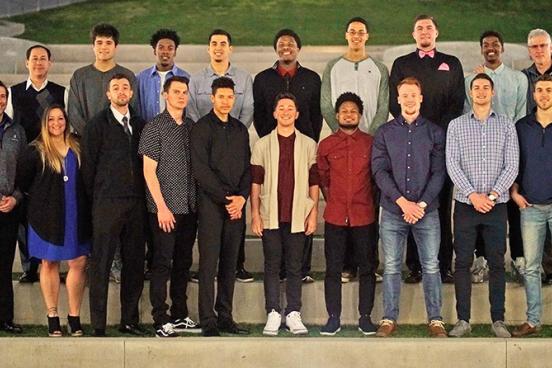 men's basketball team