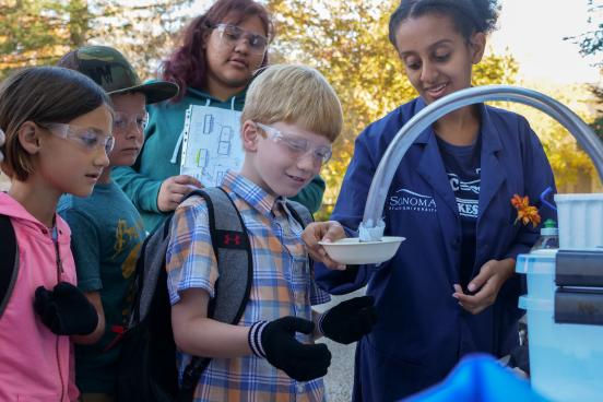 chemistry experiment with kids