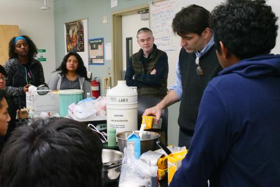 jeremy qualls making vanilla ice cream with liquid nitrogen