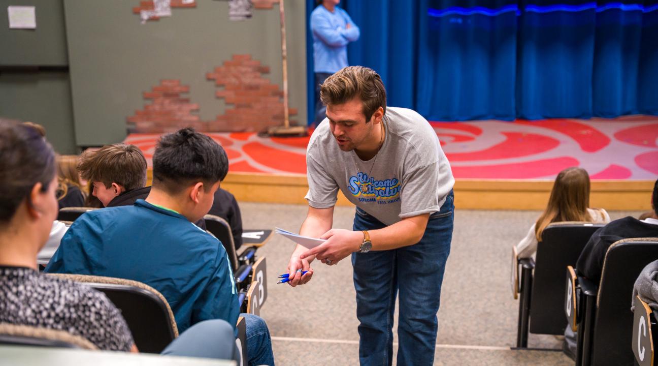 Petaluma City Schools 8th graders learn about SSU, campus life as part of Petaluma Promise initiative, Jan. 2026