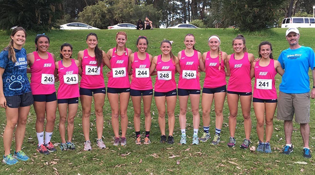women's cross country team
