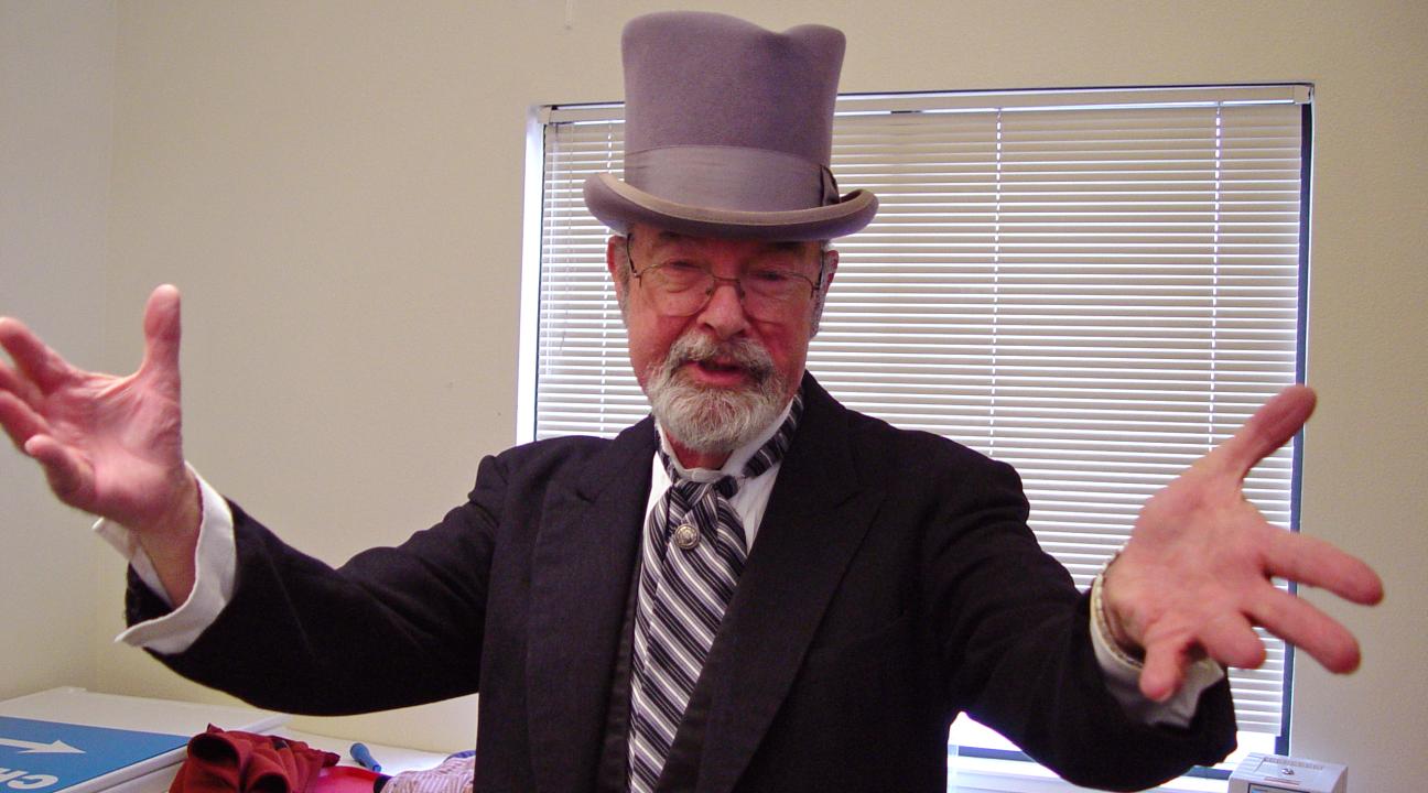 bernard goldstein dressed as darwin 