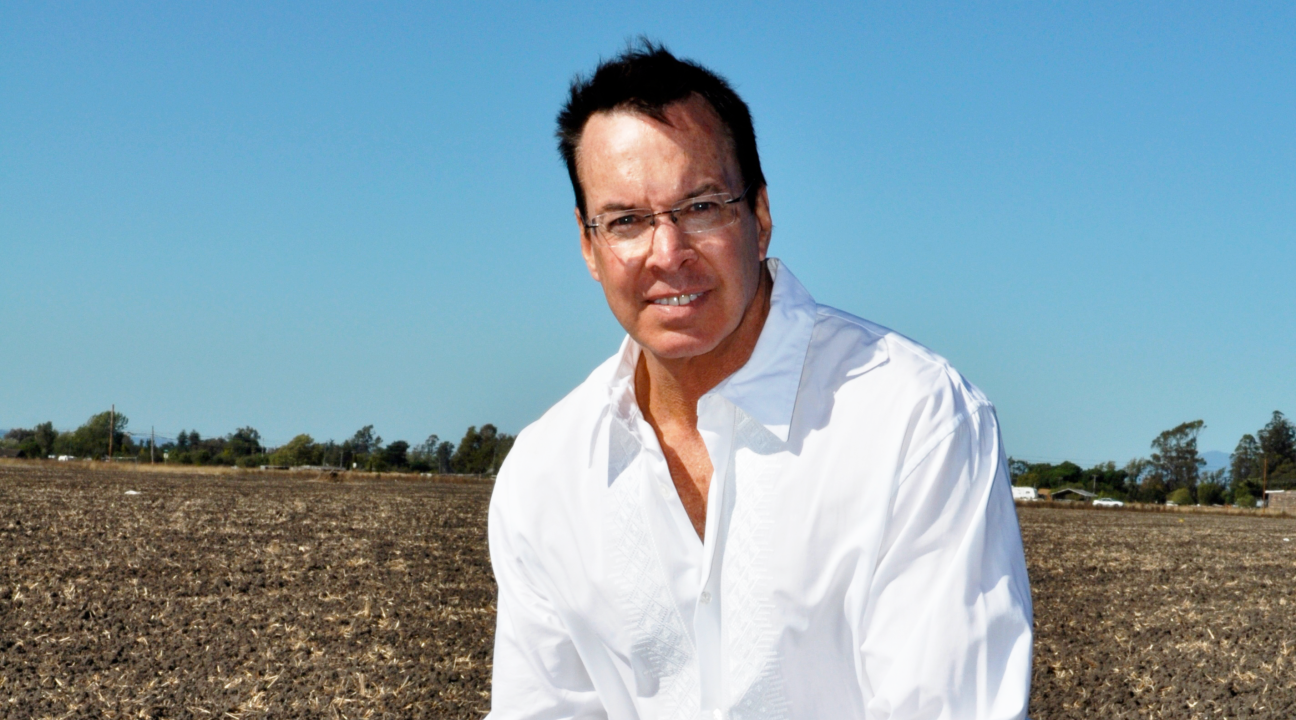 Greg Sarris