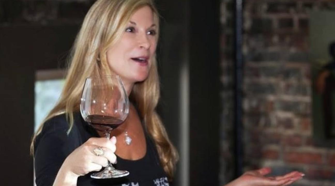 liz thach teaching about pinot noir