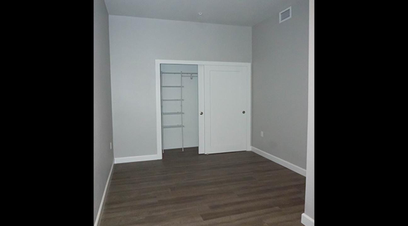 Marina Crossing Apartments Sonoma State separate room