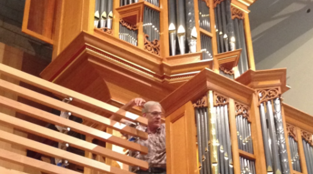 organ in schroeder hall