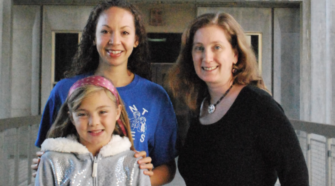  Professor Sheila Katz and SSU student Kristel England, a welfare mother who attends SSU, and her daughter. 
