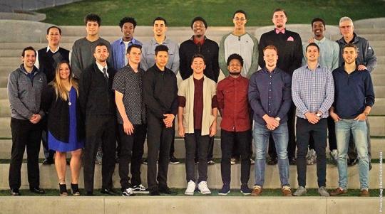 men's basketball team